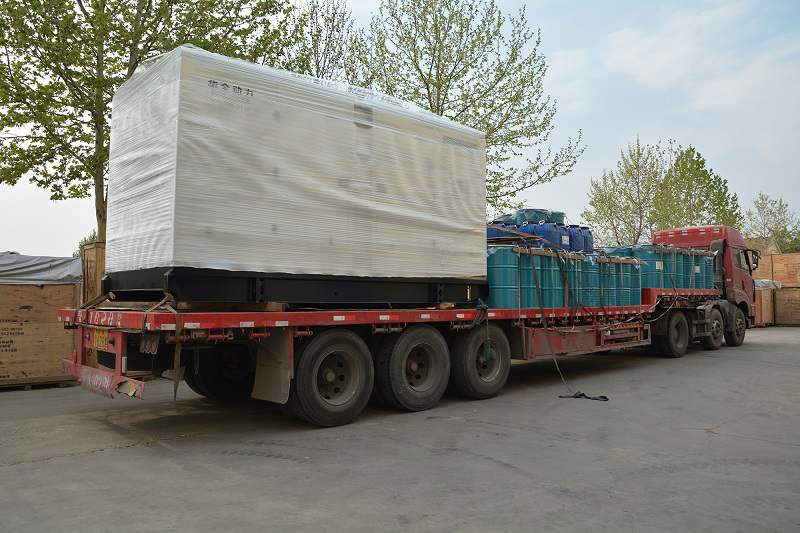 河南郭先生從華全動(dòng)力采購的15kw移動(dòng)拖車發(fā)電機(jī)組于3月5日順利發(fā)出